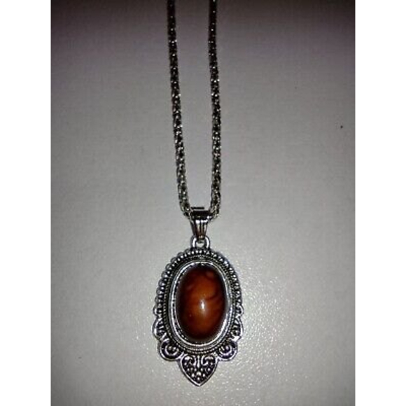 American Vintage Jewelry - Fashion Necklace- Brownish Vintage Pendant Design, 18 inch chain